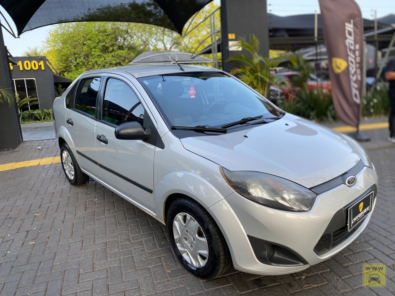 FORD FIESTA SEDAN 1.6