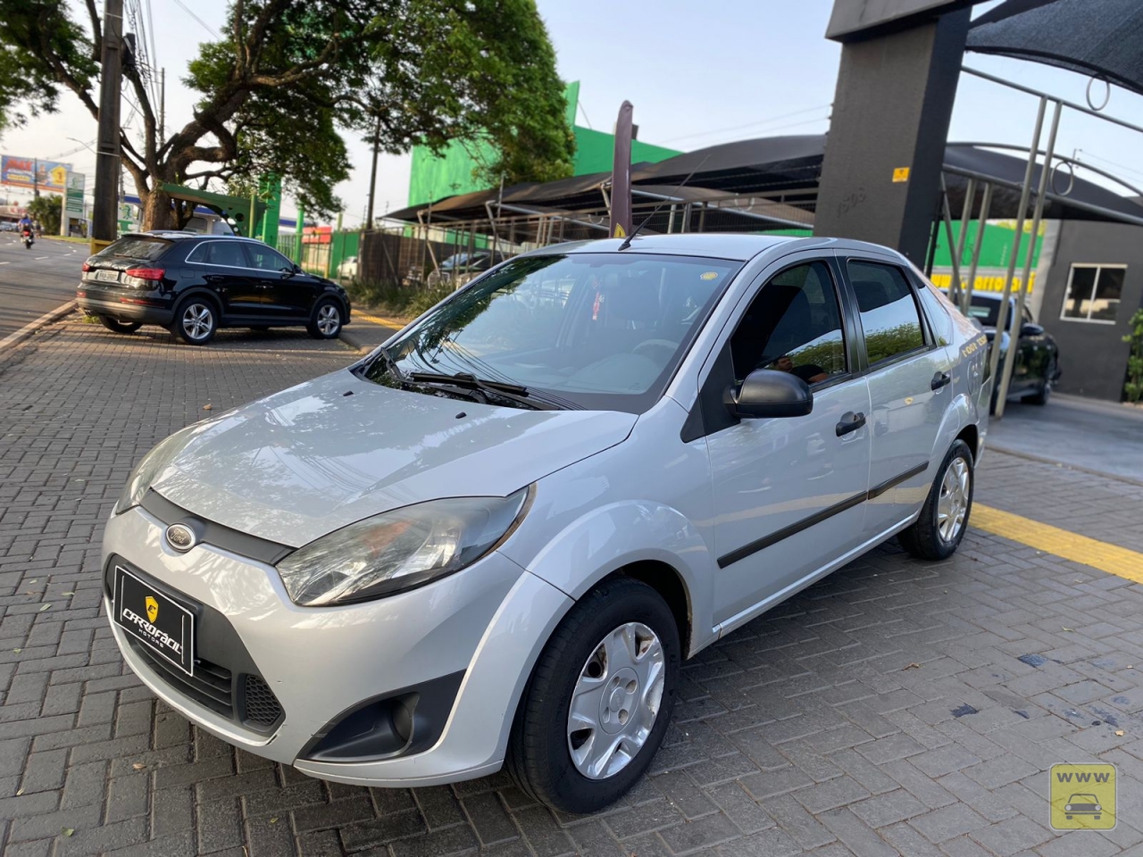 FORD FIESTA SEDAN 1.6