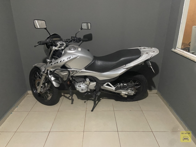 HONDA NX 400i Falcon 13/13 | Eder | Portal OBusca