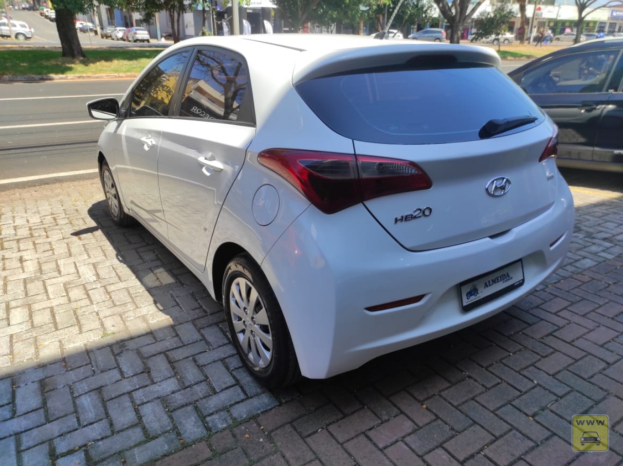 HYUNDAI HB20 1.0 M. Veículo ALMEIDA CARROS