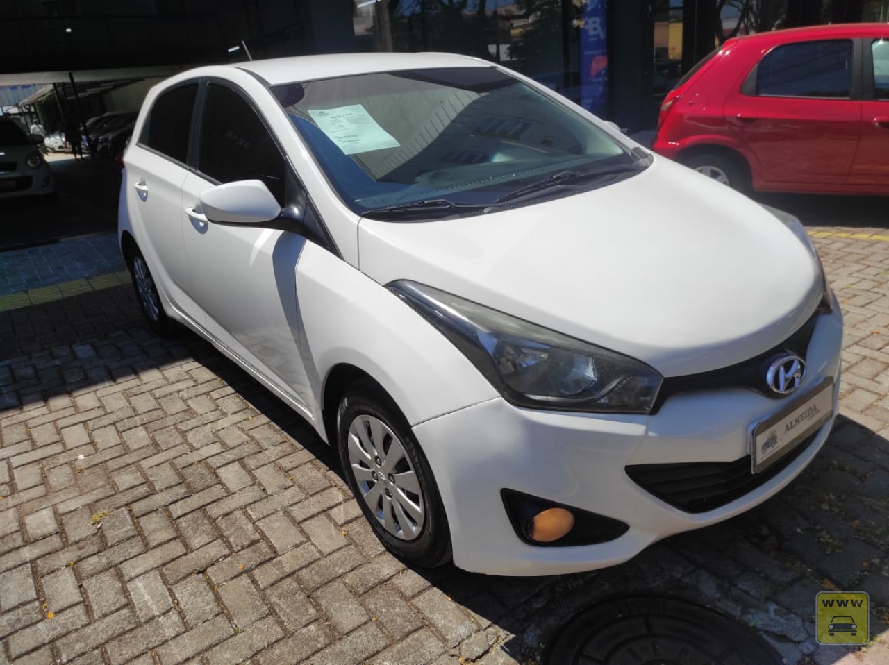 HYUNDAI HB20 1.0 M. Veículo ALMEIDA CARROS