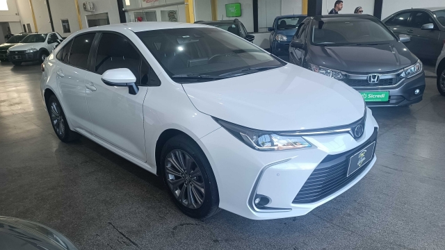 TOYOTA COROLLA XEI 2.0 AUT. 22/23 | R & F MOTORS | Portal OBusca