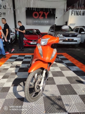 HONDA BIZ 125 17/18 | Ozy Veículos | Portal OBusca