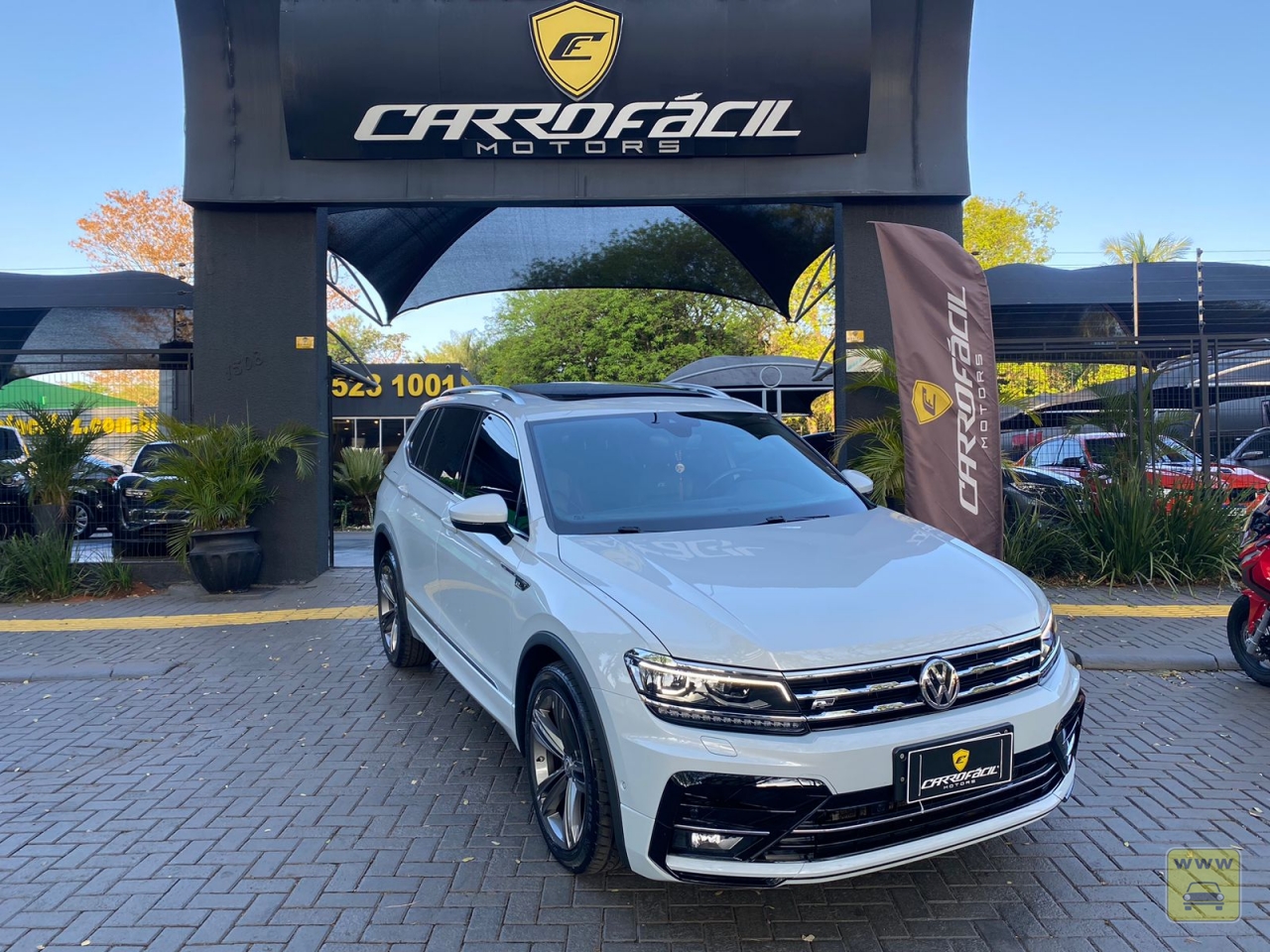 VOLKSWAGEN TIGUAN ALLSPACE R-LINE