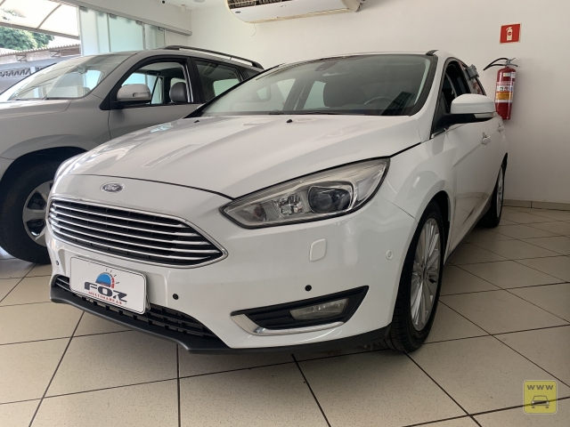 Seminovo: FORD FOCUS TIT 2.0