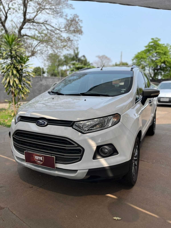 FORD ECOSPORT FREESTYLE 1.6 Garage Sete