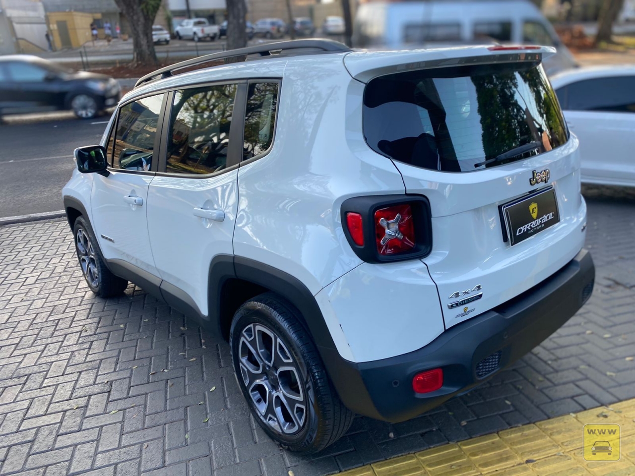 JEEP RENEGADE LNGTD