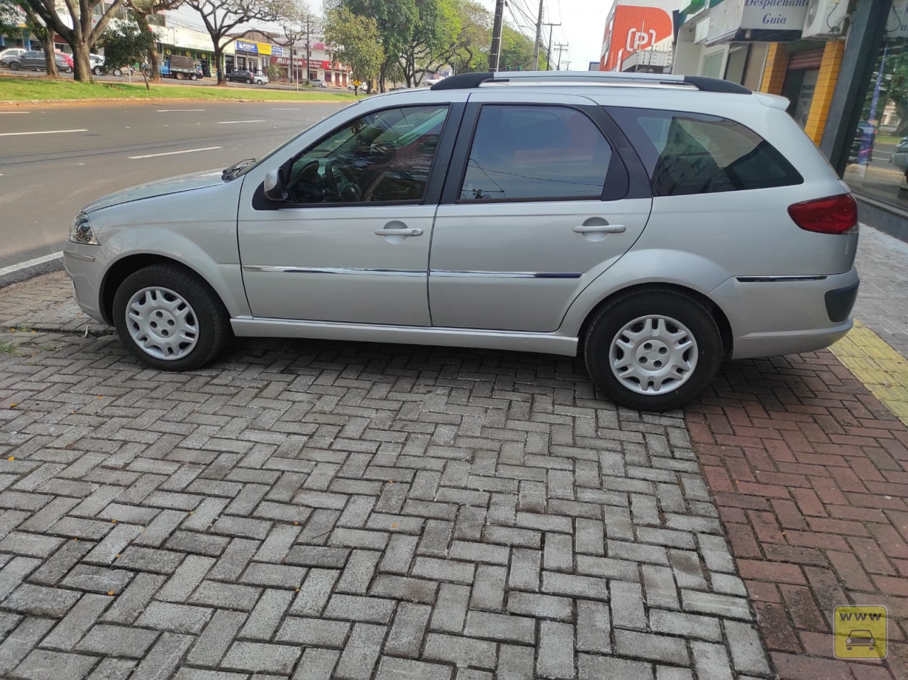 FIAT PALIO WK ATTRAC 1.4. Veículo ALMEIDA CARROS