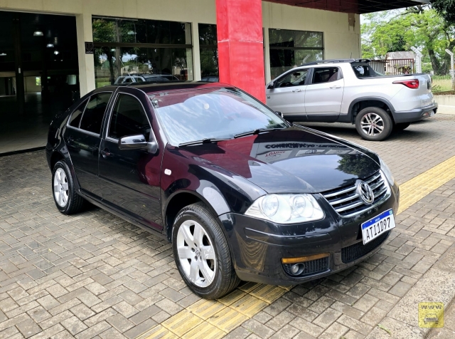 VOLKSWAGEN BORA 2.0 FLEX AUT 11/11 | GUSSOLI VEICULOS | Portal OBusca