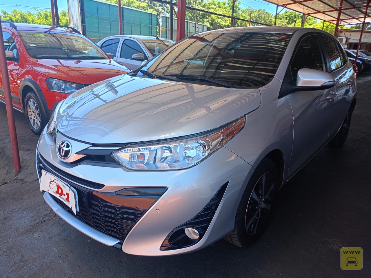 TOYOTA YARIS XS 1.5. Veículo D1 Multimarcas