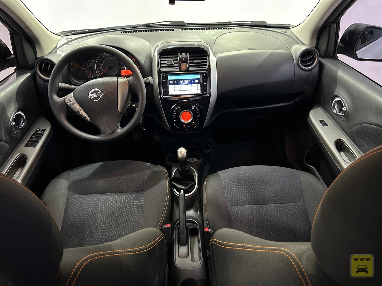 NISSAN MARCH RIO 1.6 COMPLETO. Veículo GERAÇÃO VEÍCULOS - FOZ