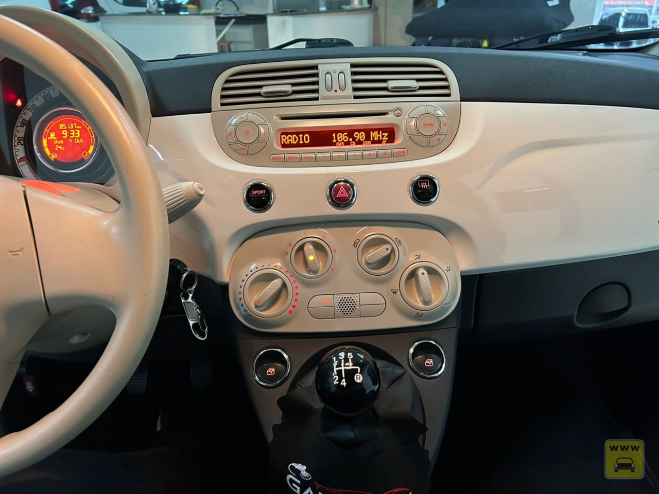 FIAT 500 1.4 CULT 8V FLEX 2P MANUAL