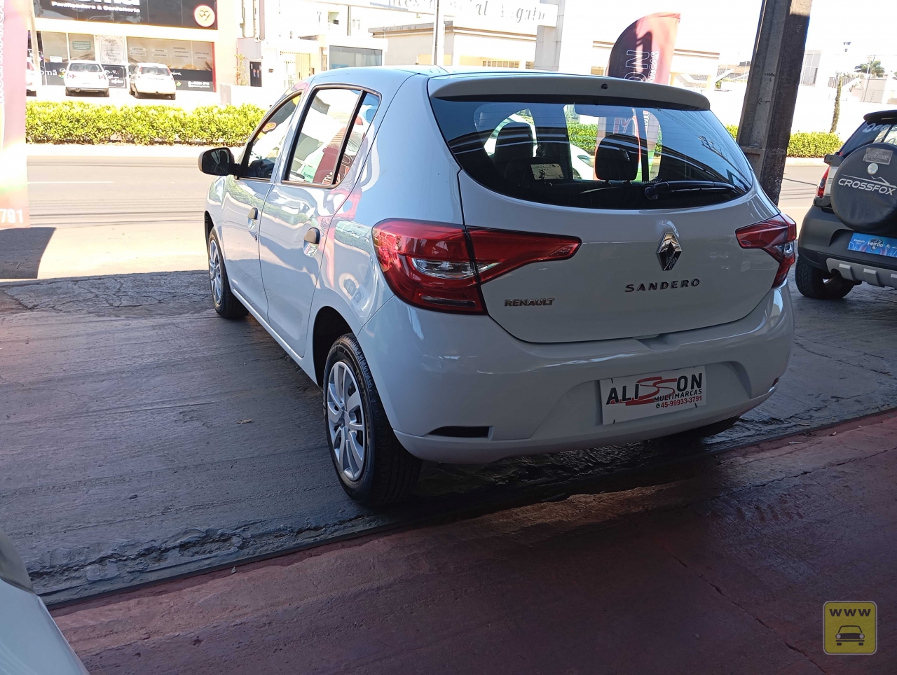 RENAULT SANDERO LIFE 1.0 MT