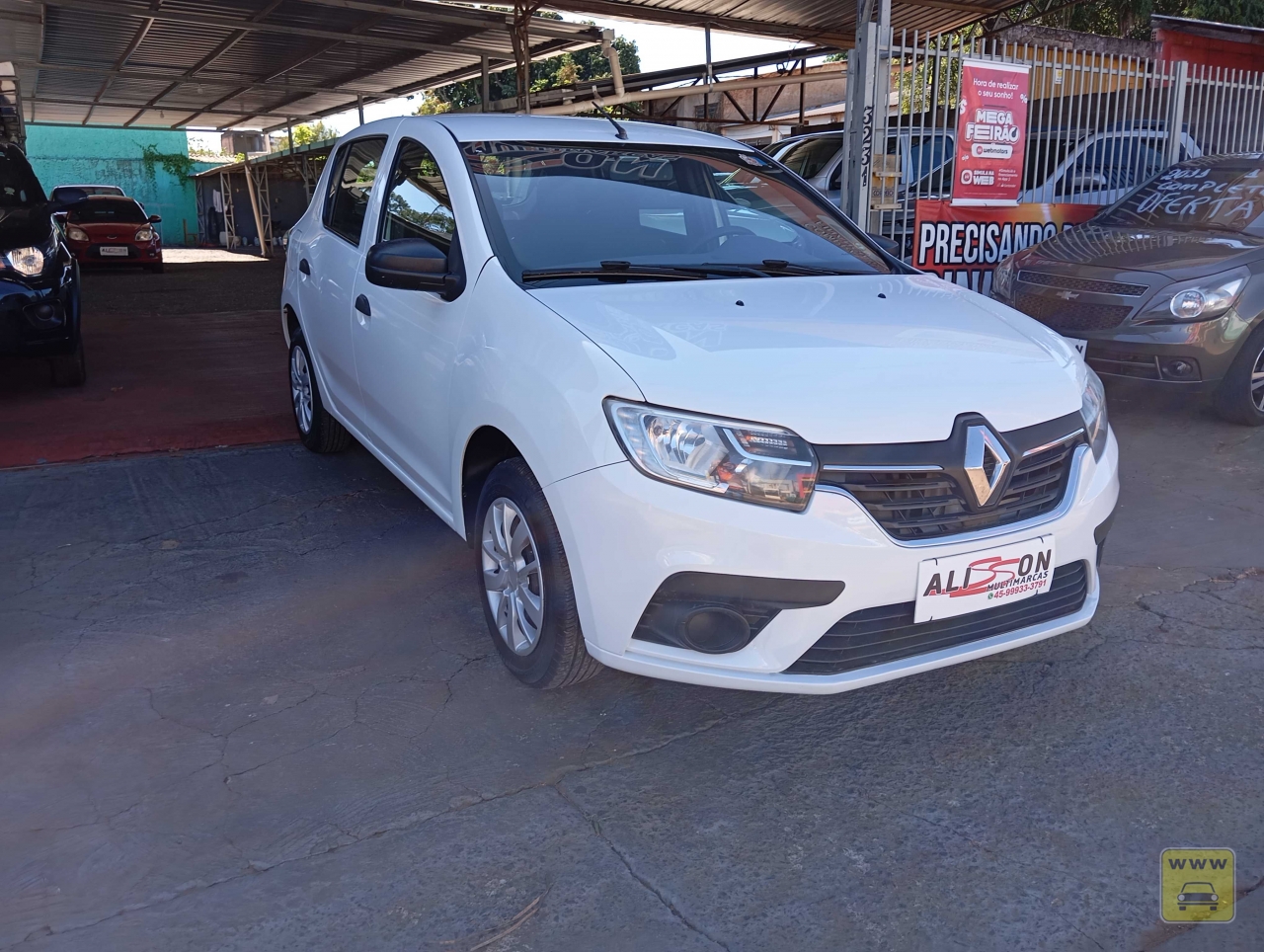 RENAULT SANDERO LIFE 1.0 MT