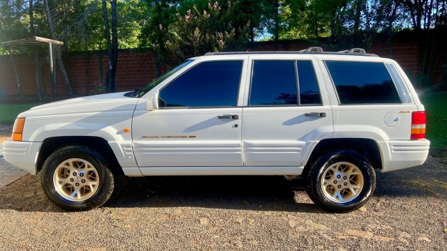 JEEP GRAND CHEROKEE LIMITED 97/97 | CR Car Veículos | Portal OBusca