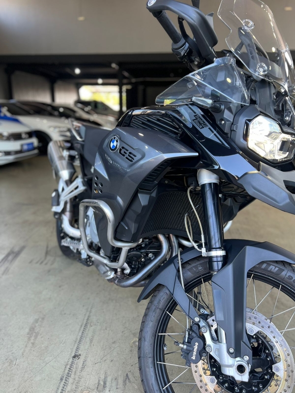 BMW G GS 850 BLACK