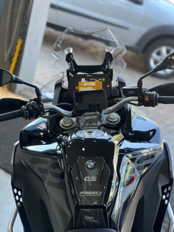 BMW G GS 850 BLACK