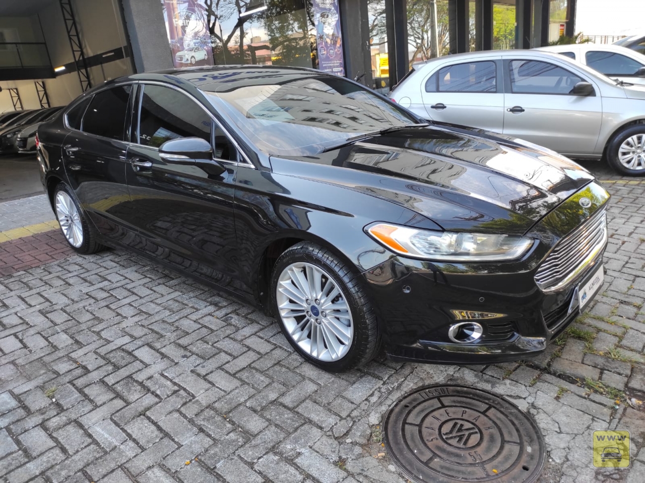 FORD FUSION AWD GTDI. Veículo ALMEIDA CARROS