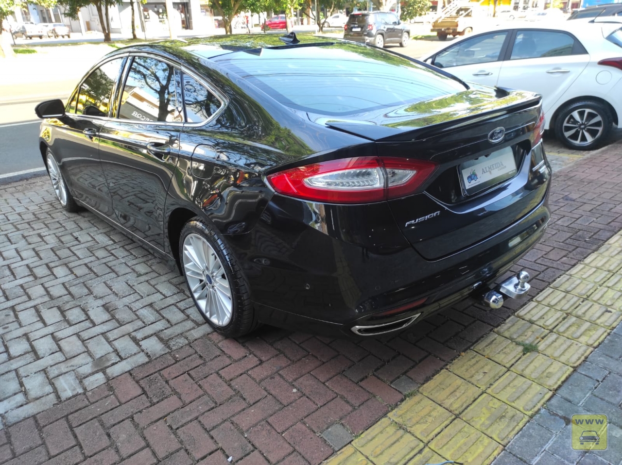 FORD FUSION AWD GTDI. Veículo ALMEIDA CARROS