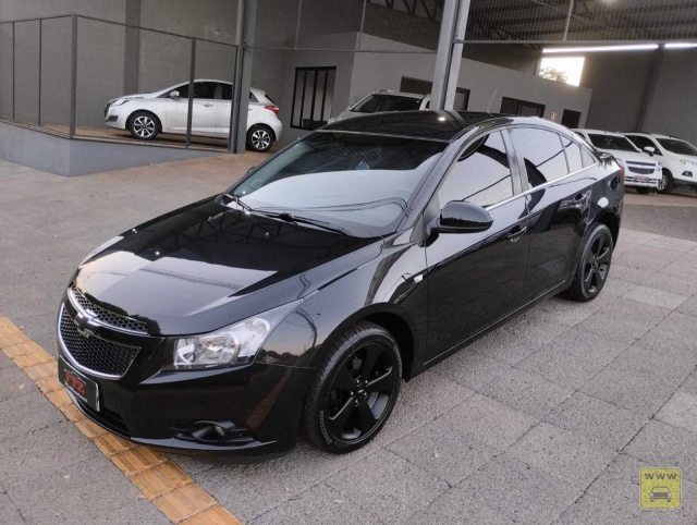 CHEVROLET CRUZE LT 1.8 AUTOMÁTICO 13/13 | FTZ Multimarcas | Portal OBusca