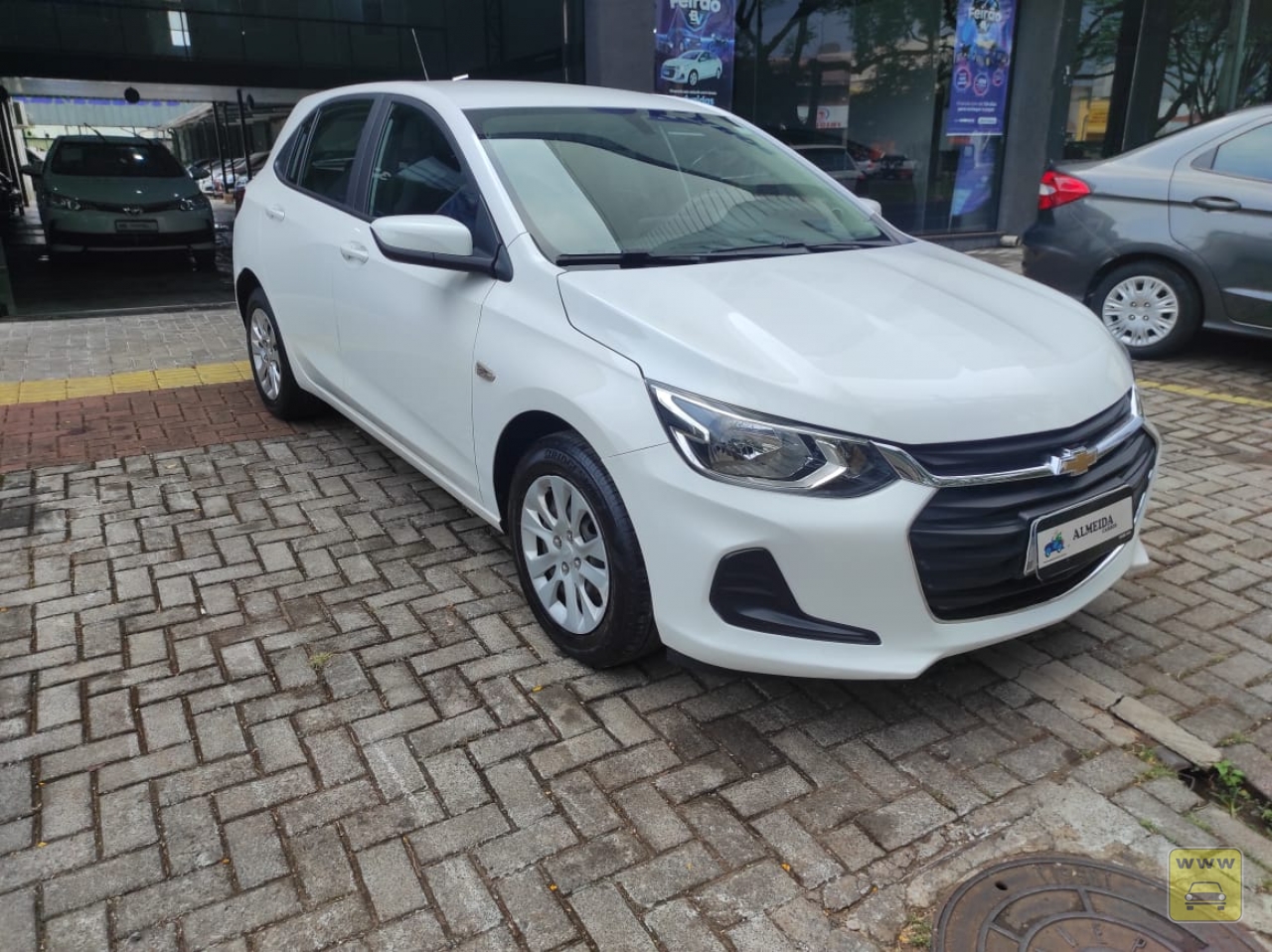 CHEVROLET ONIX 10MT LT. Veículo ALMEIDA CARROS