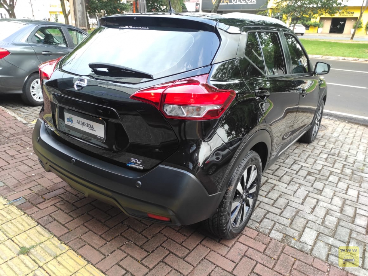 NISSAN KICKS SC CVT 3. Veículo ALMEIDA CARROS