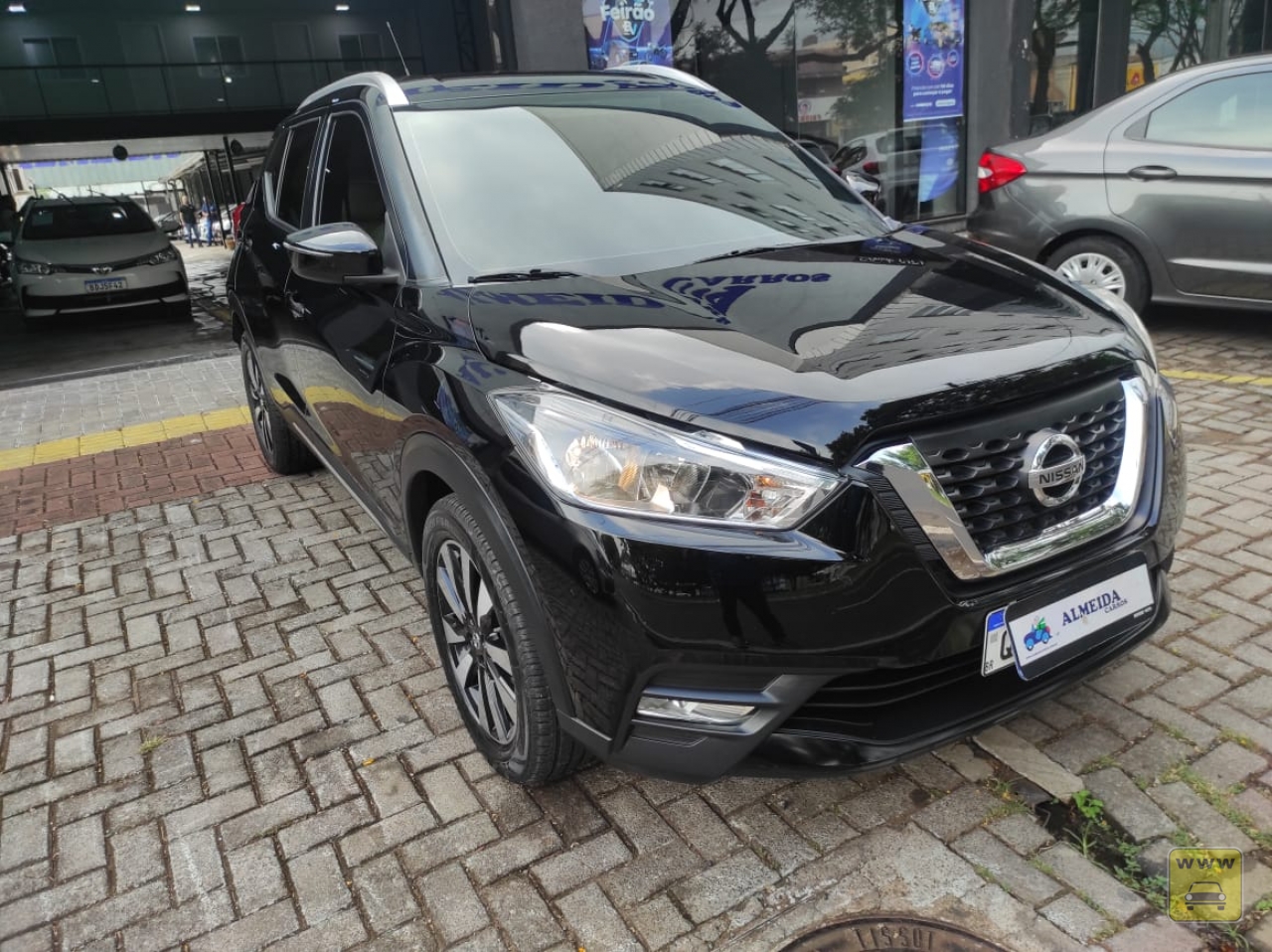 NISSAN KICKS SC CVT 3. Veículo ALMEIDA CARROS