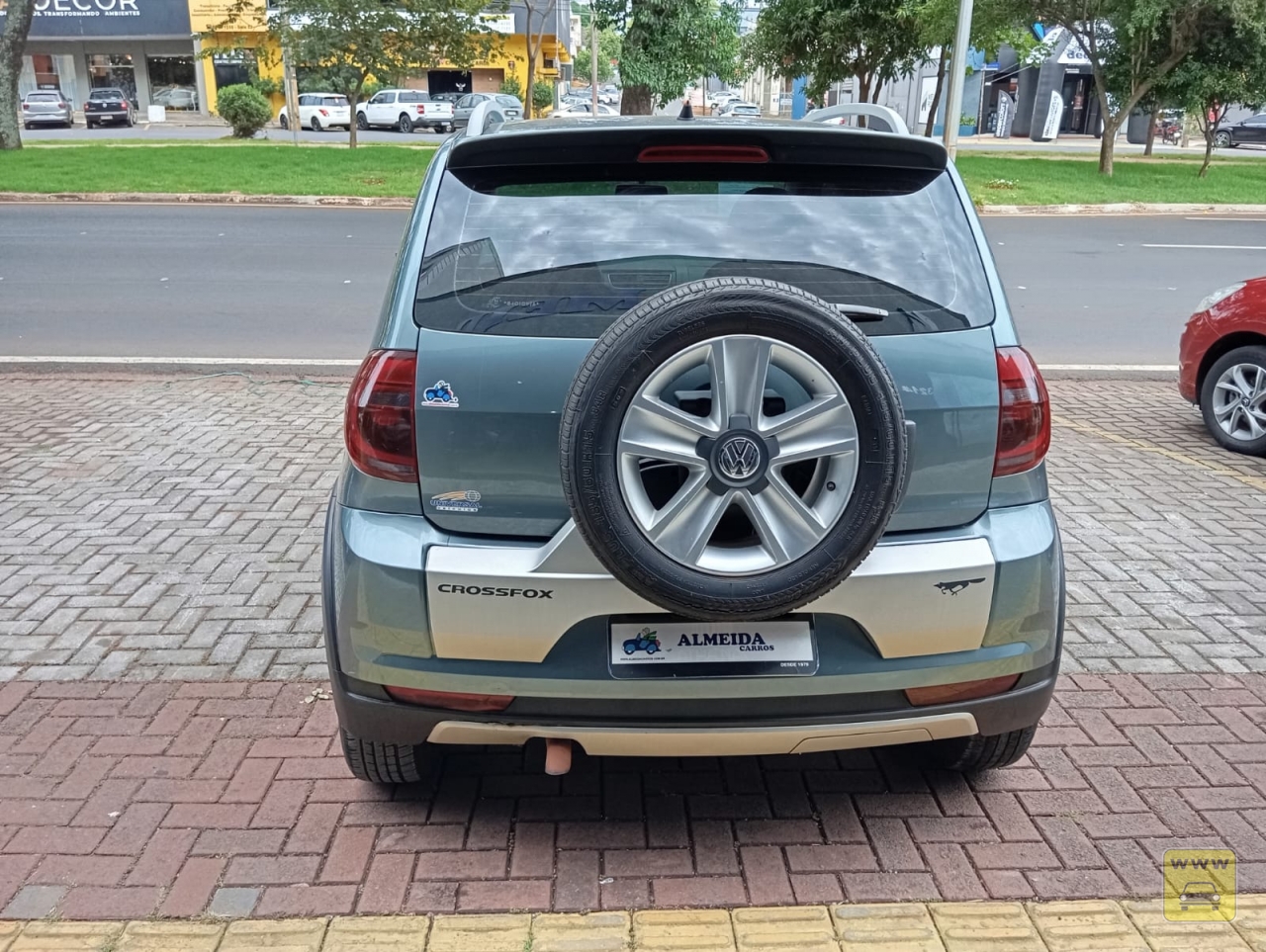 VOLKSWAGEN CROSSFOX GII. Veículo ALMEIDA CARROS