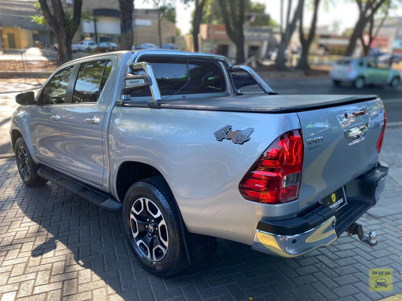 TOYOTA HILUX CD SRV 4X4