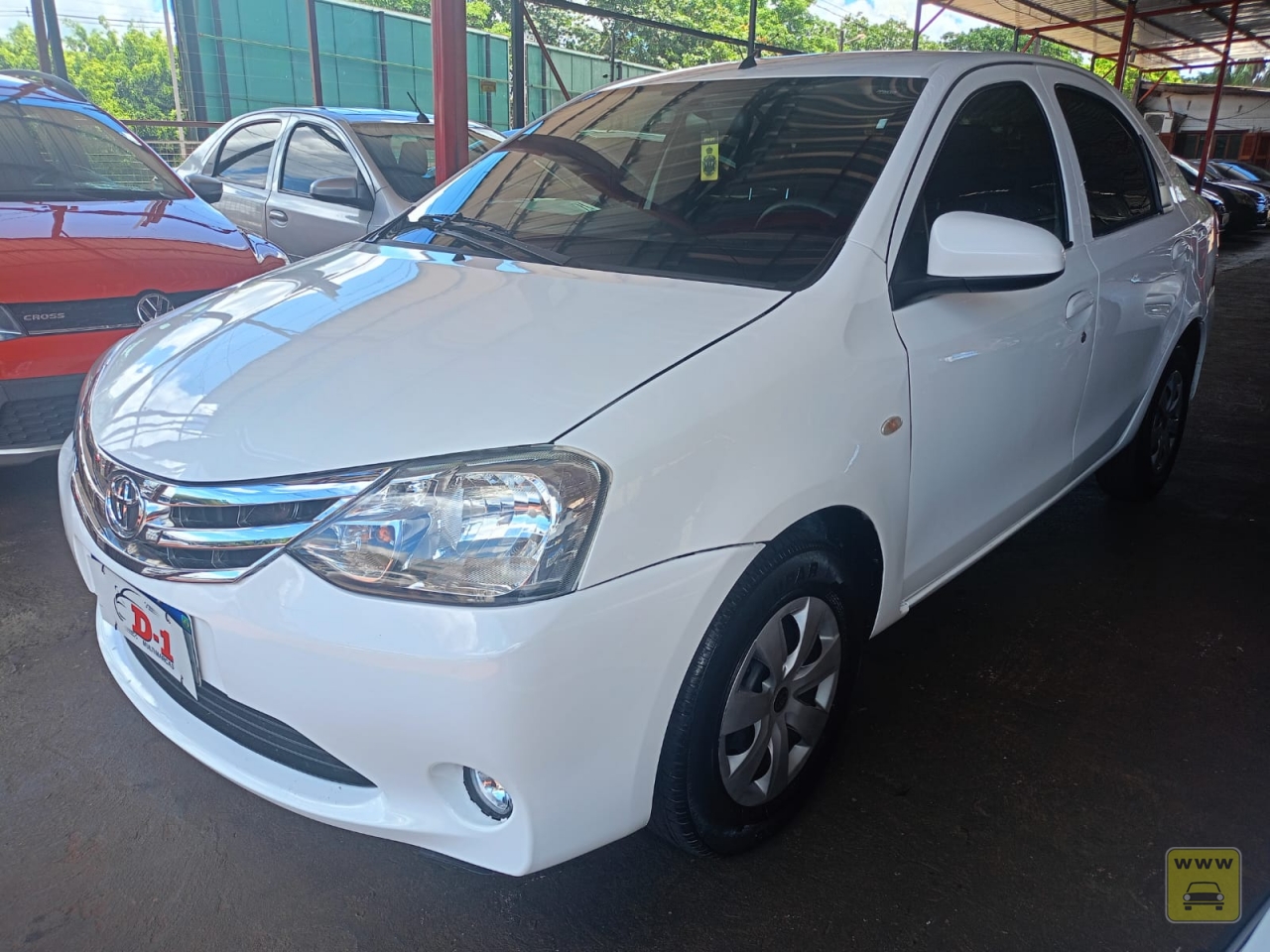 TOYOTA ETIOS X Sedan 1.5. Veículo D1 Multimarcas