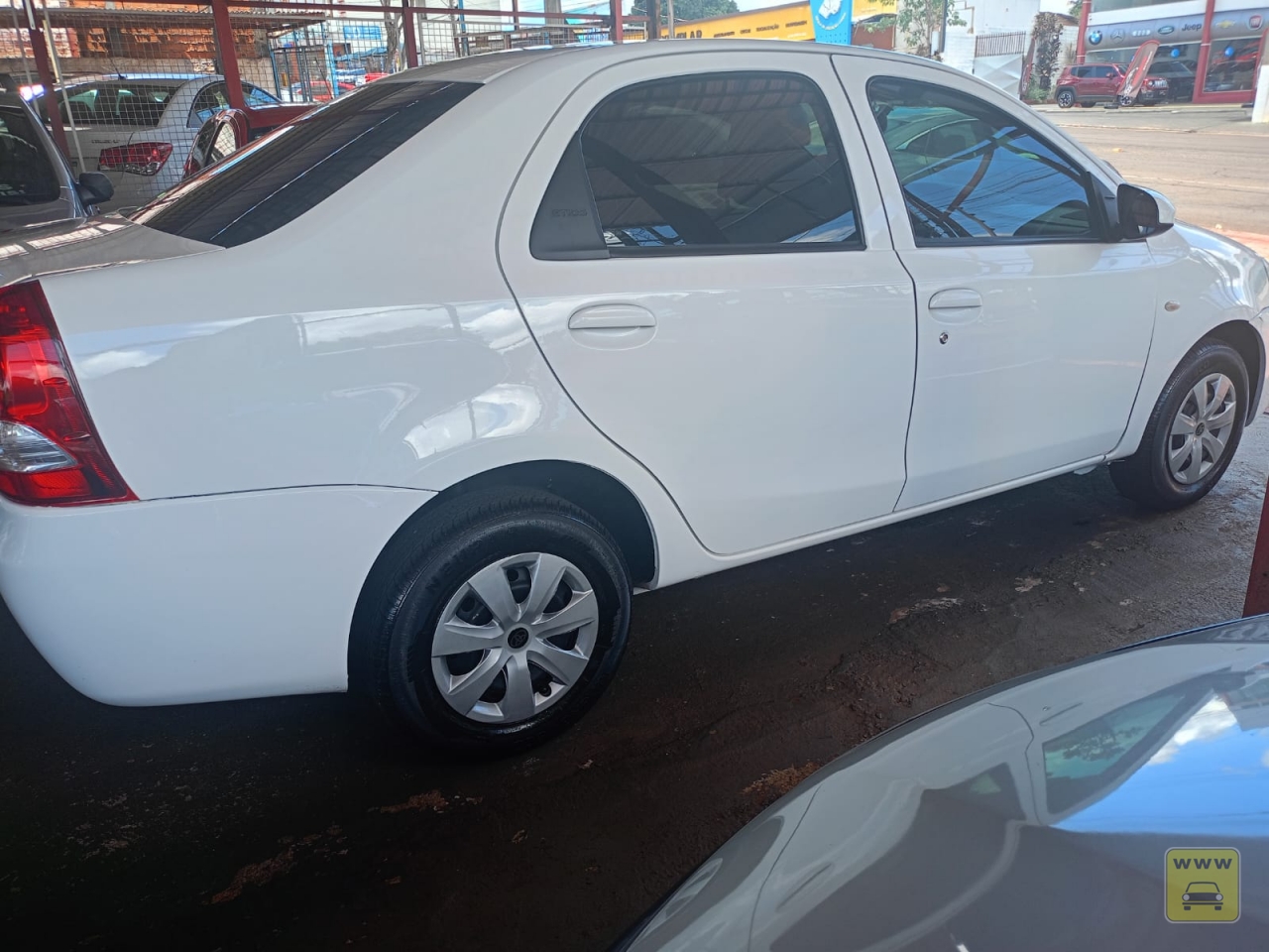 TOYOTA ETIOS X Sedan 1.5. Veículo D1 Multimarcas