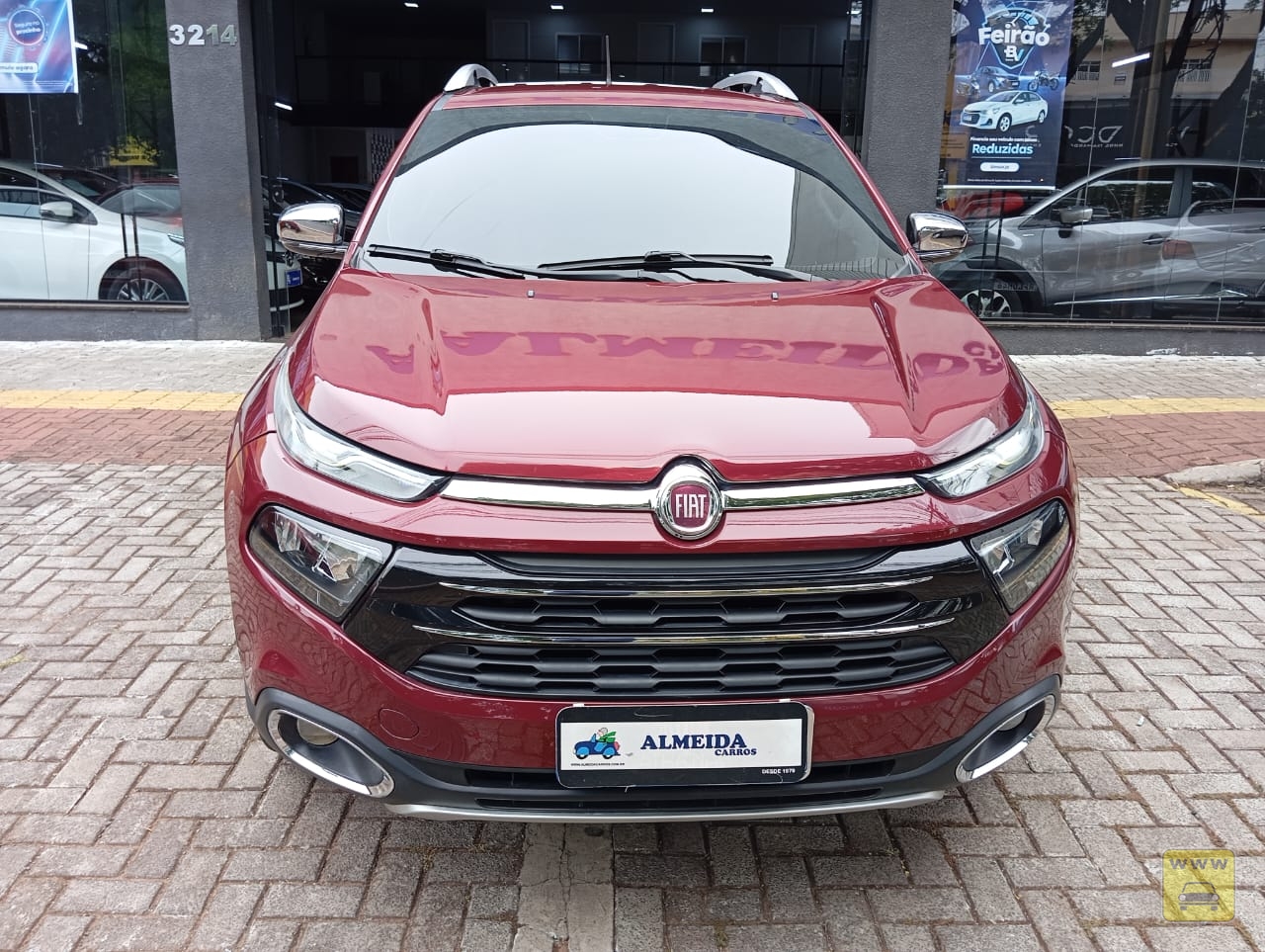 FIAT TORO VOLCANO AT D4. Veículo ALMEIDA CARROS