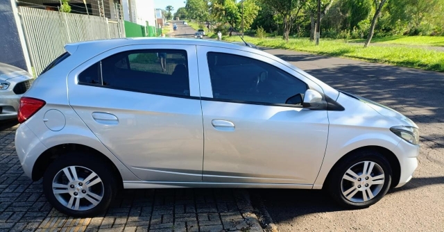 CHEVROLET Onix 1.0 LT SPE/4 18/19 | Rodrigo | Portal OBusca