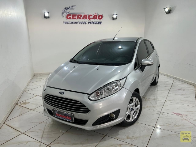 FORD FIESTA 1.6 COMPLETO 13/14 | GERAÇÃO VEÍCULOS - FOZ | Portal OBusca