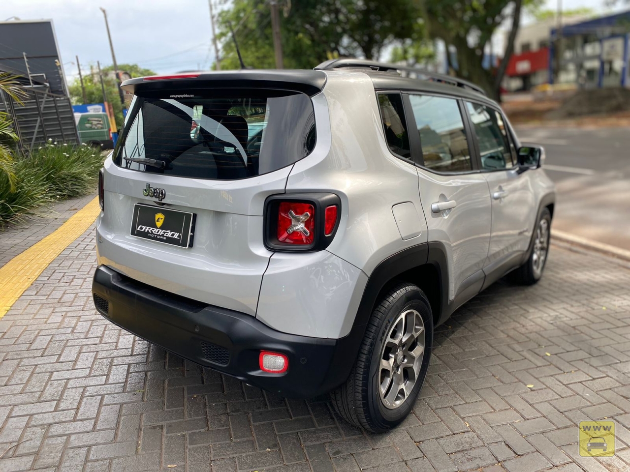 JEEP RENEGADE LONGITUDE