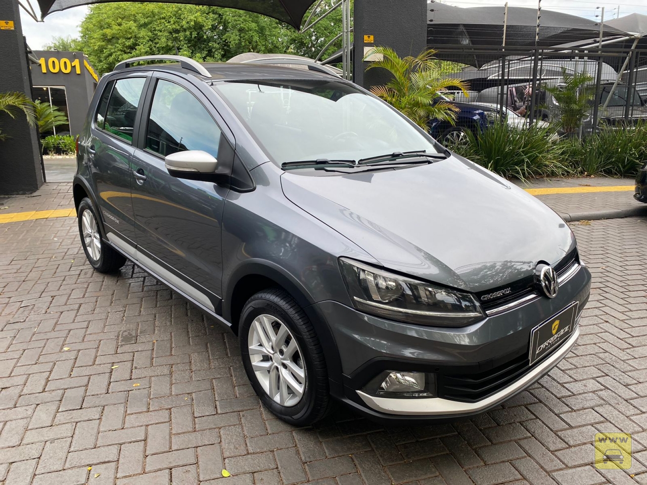 VOLKSWAGEN CROSSFOX