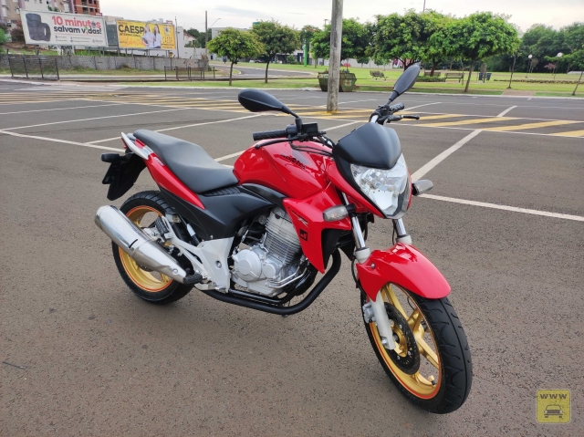 HONDA CB 300 R 14/15 | CHICO MOTOS | Portal OBusca