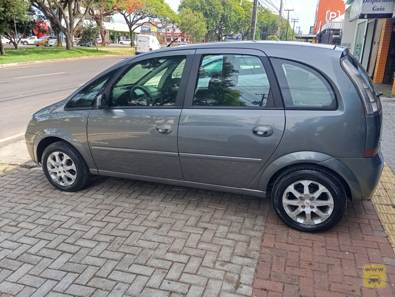 CHEVROLET MERIVA PREMIUM. Veículo ALMEIDA CARROS