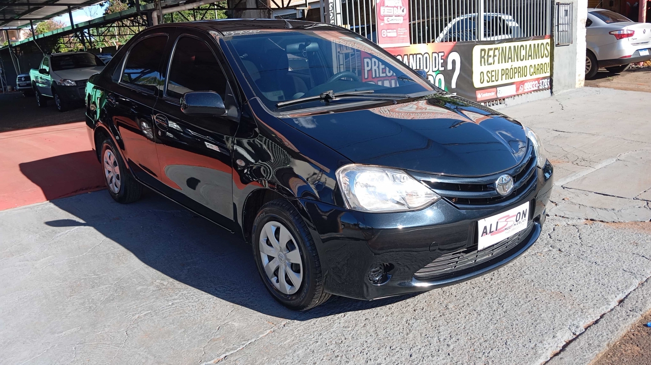 TOYOTA ETIOS SEDAMN XS 1.5