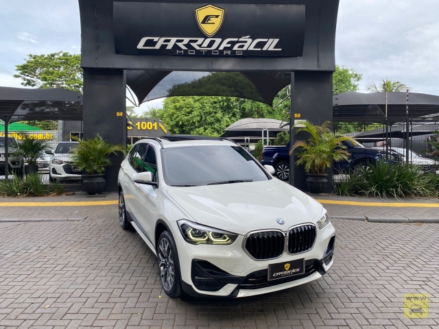 BMW X1 X25I ACTIVEFLEX 20/20 | CARRO FACIL MOTORS | Portal OBusca