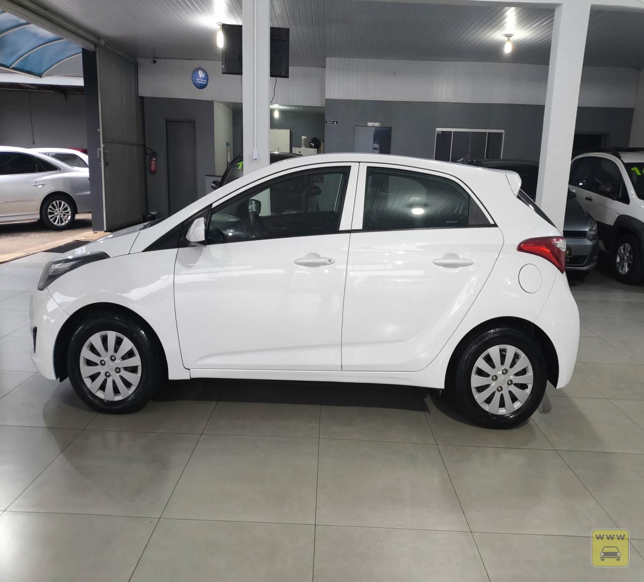 HYUNDAI HB20 1.6 COMFORT 16V FLEX 4P MANUAL