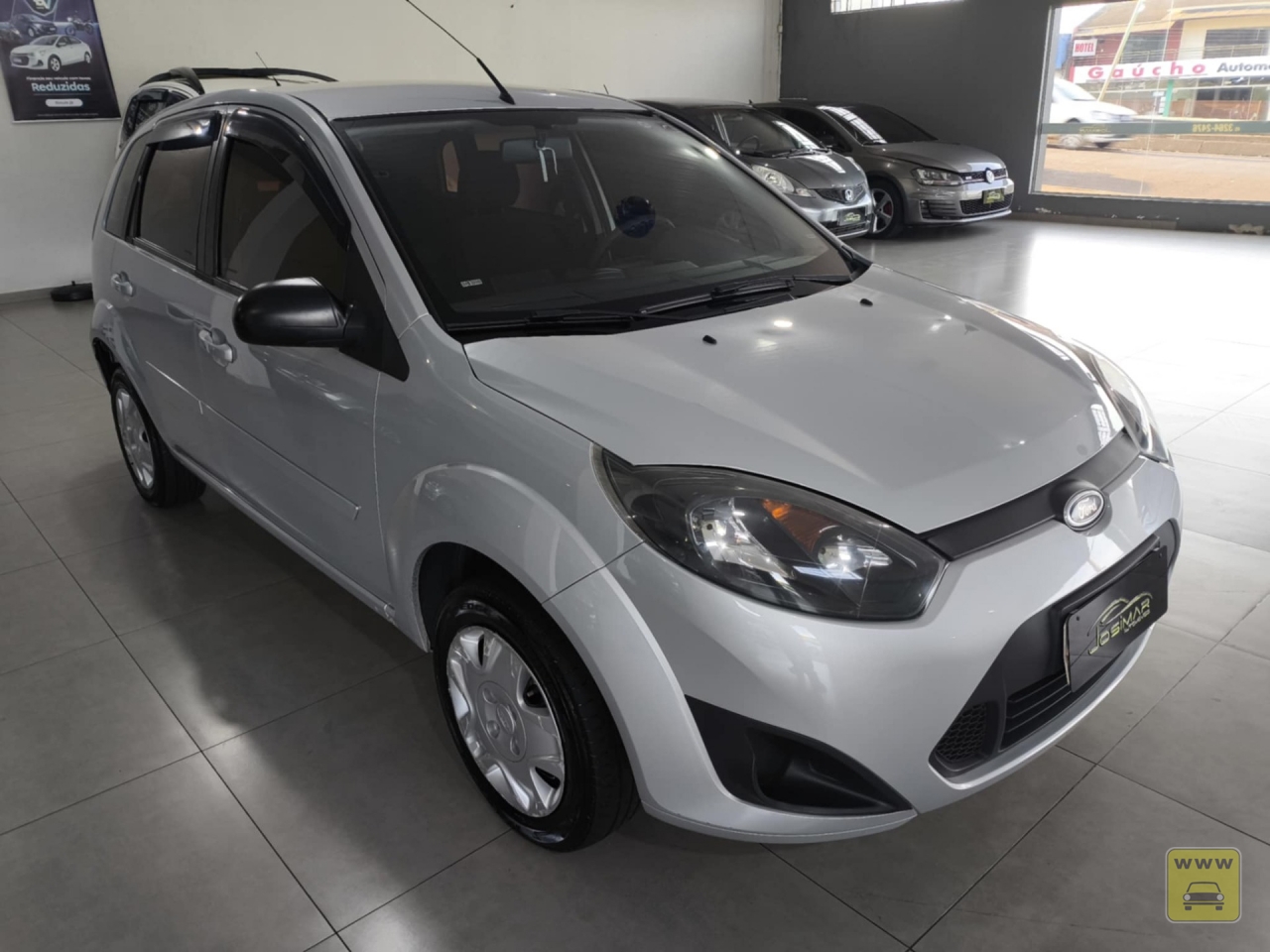 FORD FIESTA 1.0 ROCAM HATCH 8V FLEX 4P MANUAL