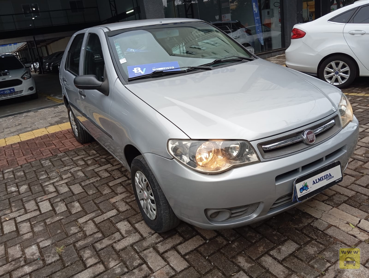 FIAT PALIO FIRE ECONOMY. Veículo ALMEIDA CARROS