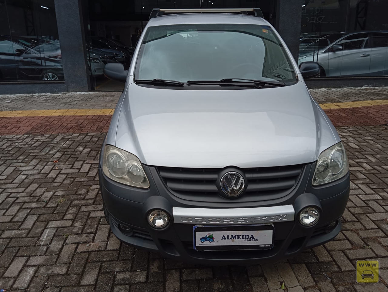 VOLKSWAGEN CROSSFOX. Veículo ALMEIDA CARROS