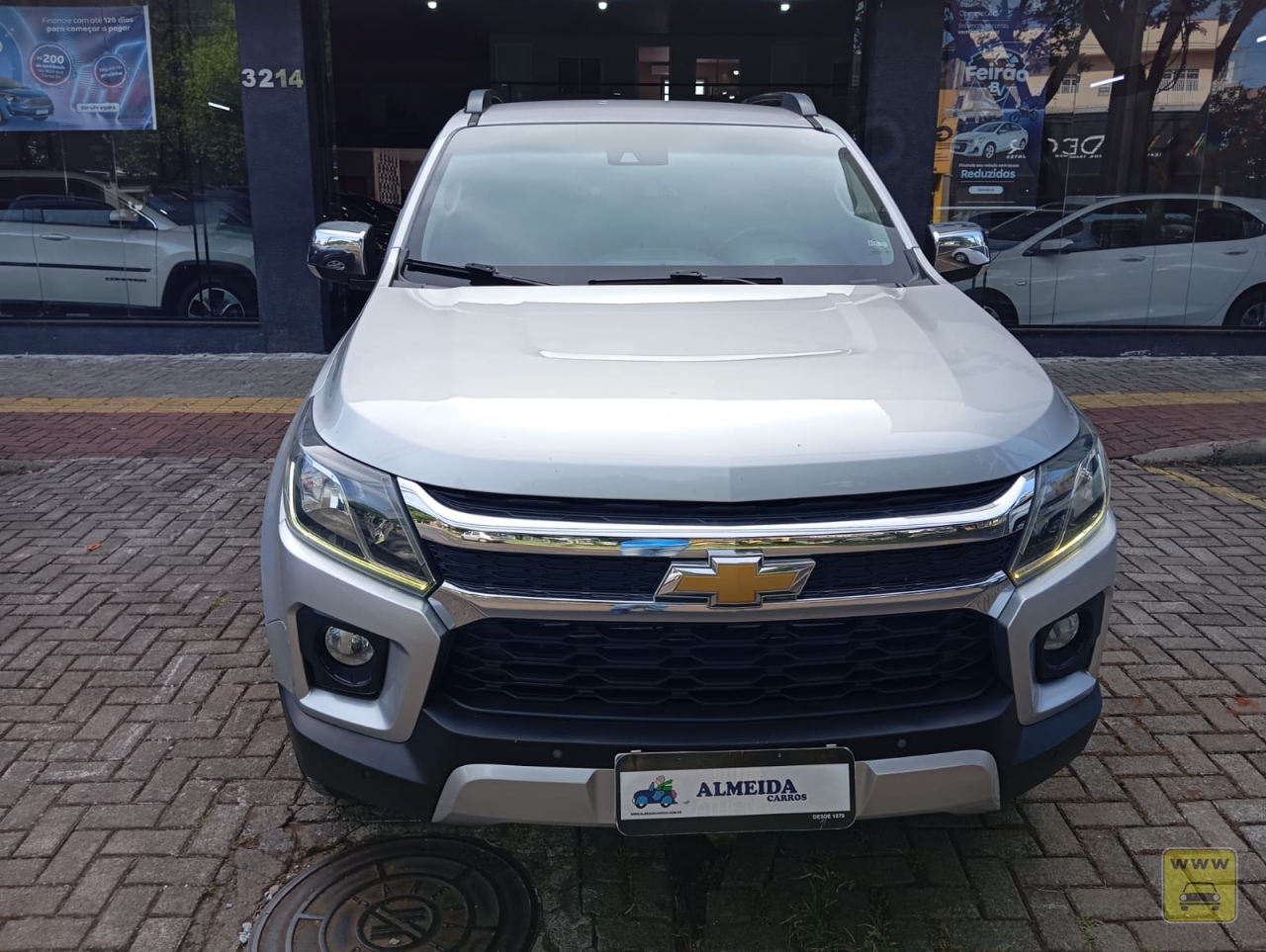 CHEVROLET S10 LTZ 4x4 CD 2.8 TDI. Veículo ALMEIDA CARROS