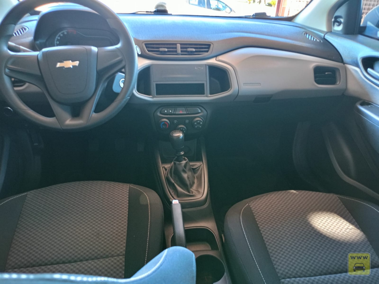 CHEVROLET PRISMA LS 1.0. Veículo D1 Multimarcas