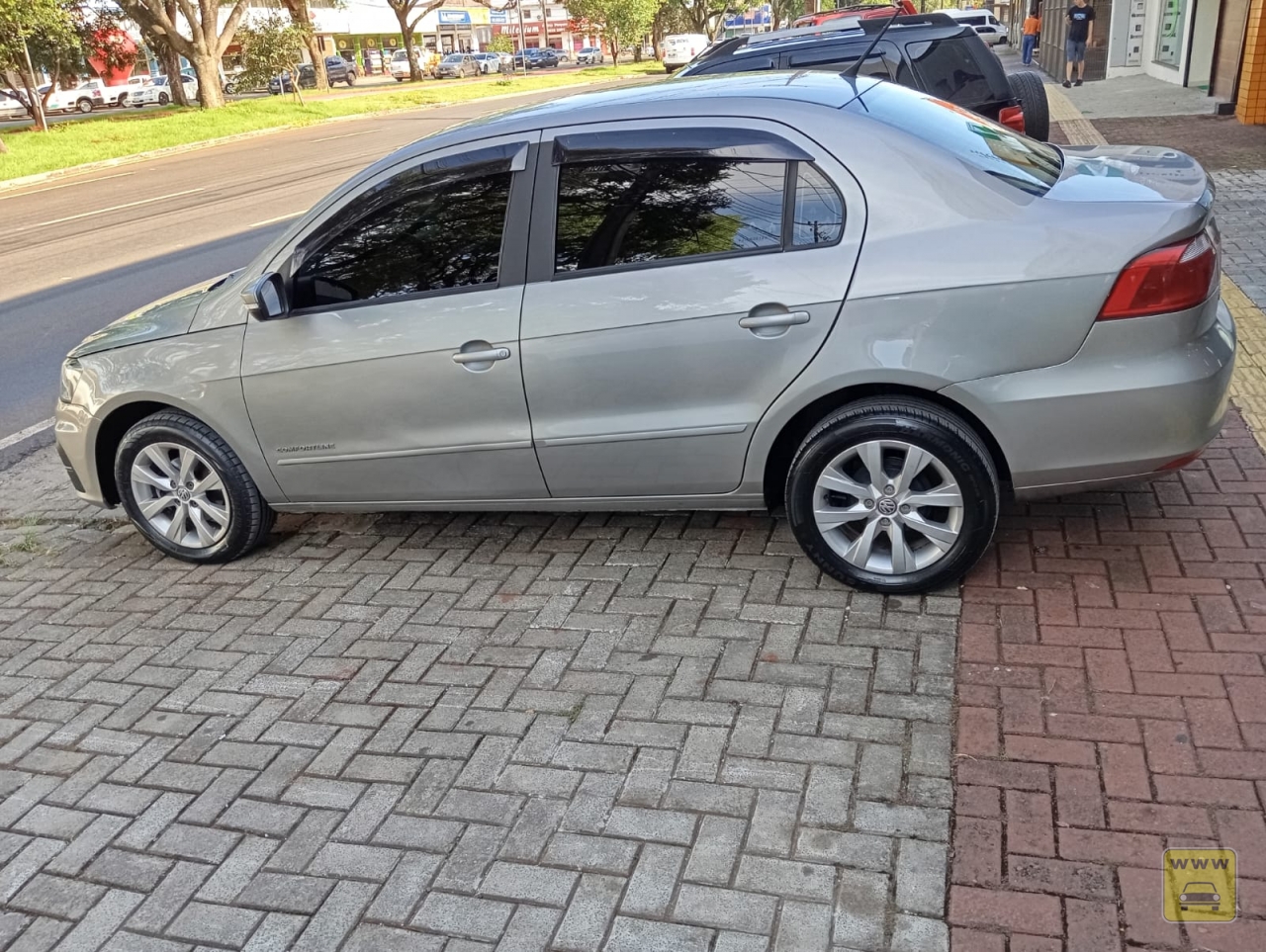 VOLKSWAGEN VOYAGE 1.6 CL MBV. Veículo ALMEIDA CARROS