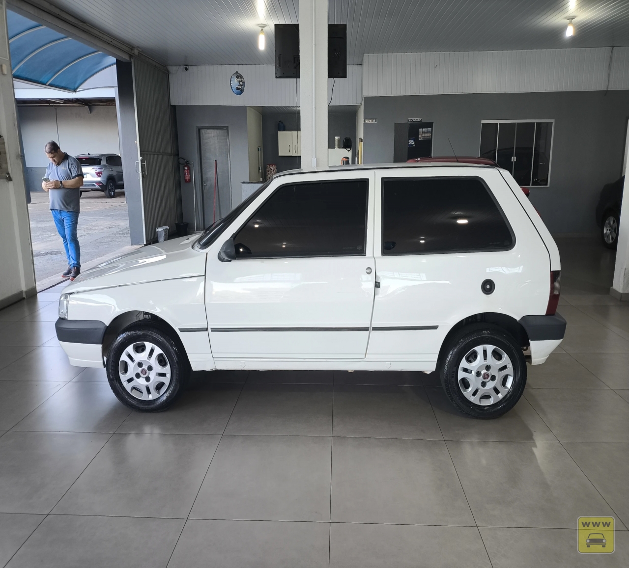 FIAT UNO 1.0 MPI MILLE FIRE ECONOMY 8V FLEX 2P MANUAL