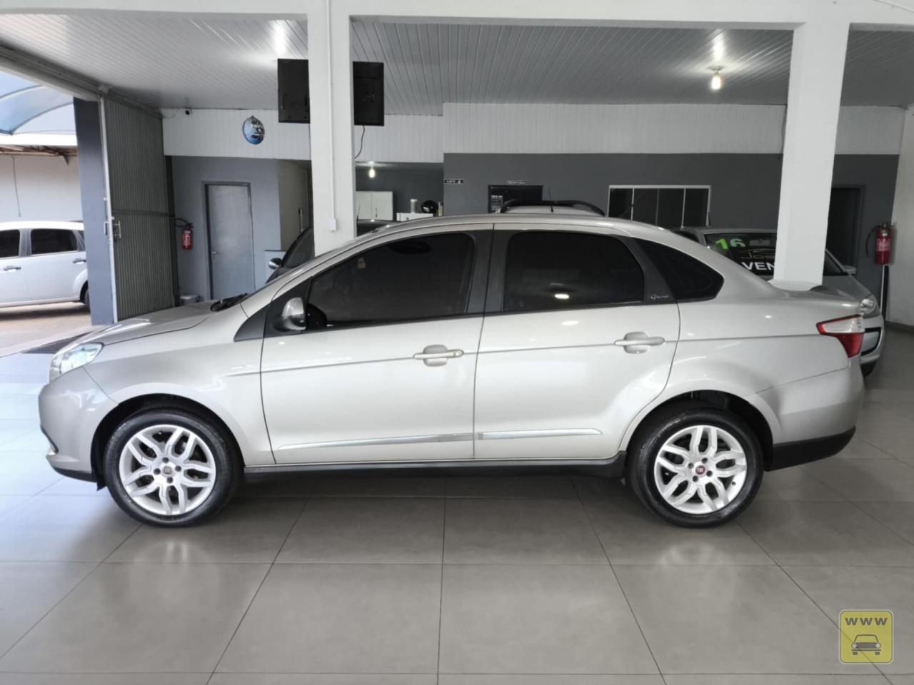 FIAT SIENA 1.6 MPI ESSENCE 16V FLEX 4P AUTOMATIZADO