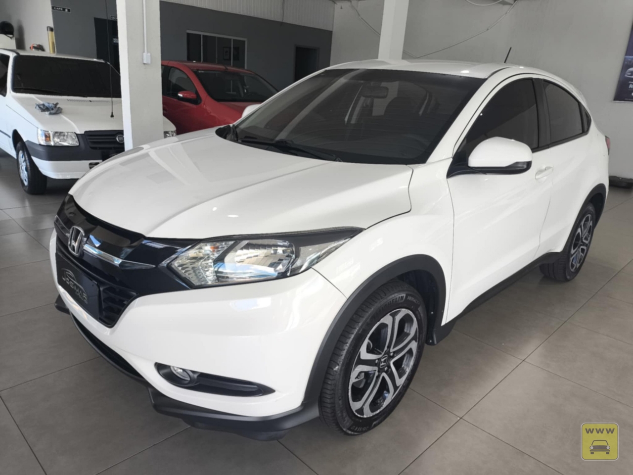 HONDA HR-V 1.8 16V FLEX LX 4P AUTOMÁTICO